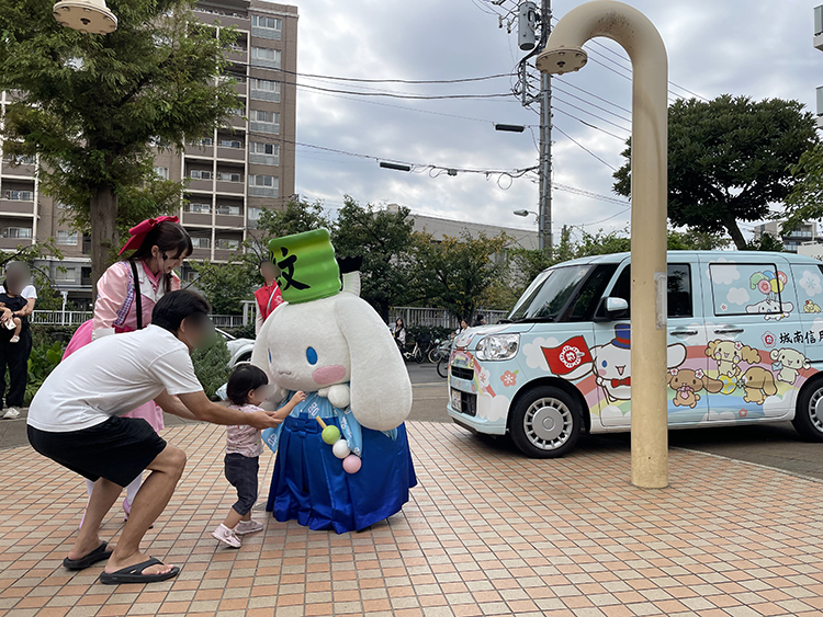 宿場まつり　ハイタッチ(編集済)